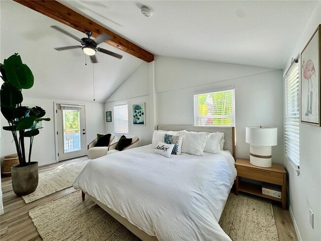 Building Photo - 6980 Poinsetta Ave