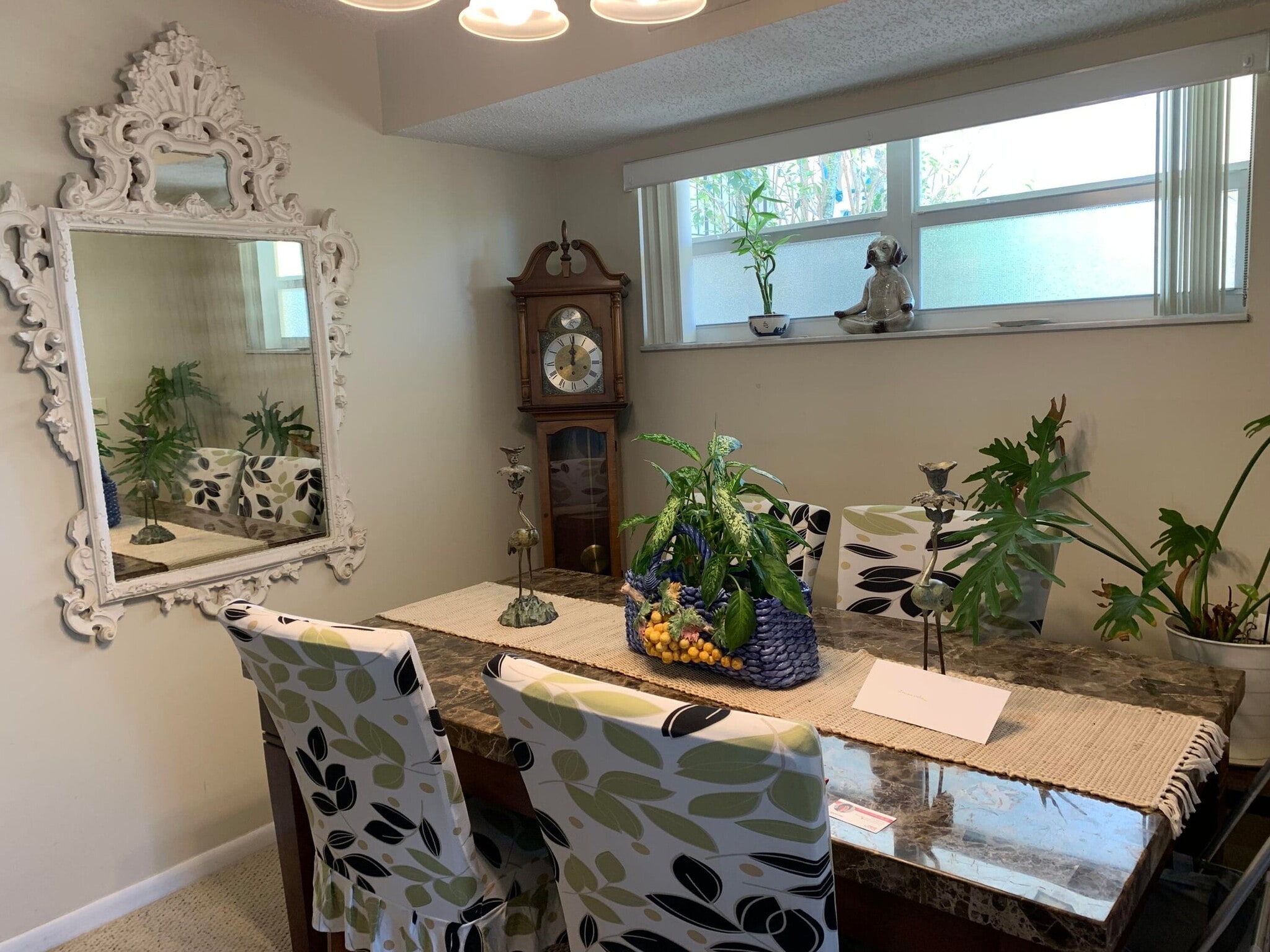 Building Photo - 3 Colonial Club Dr