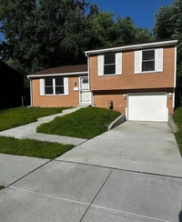 Building Photo - 140 Ivanhill Rd