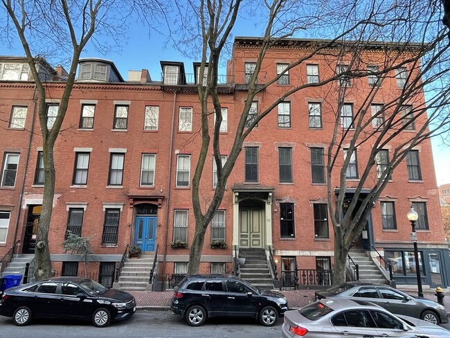 Primary Photo - 58 E Springfield St