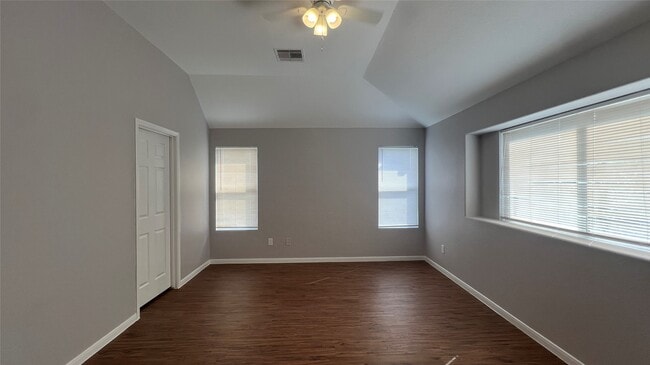 Building Photo - 2110 Juniper Dale Dr