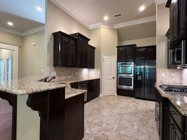 Building Photo - 11248 Fox Trail