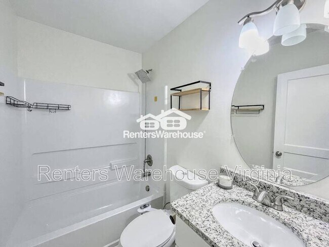 Building Photo - 4862 Norvella Ave