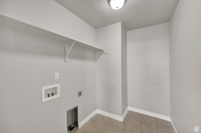 Building Photo - 15142 S Wild Horse Wy