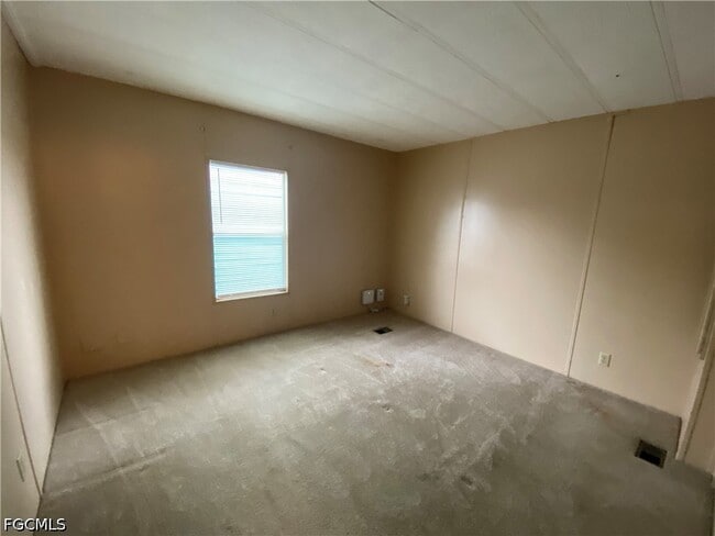 Building Photo - 234 Lamplighter Ln