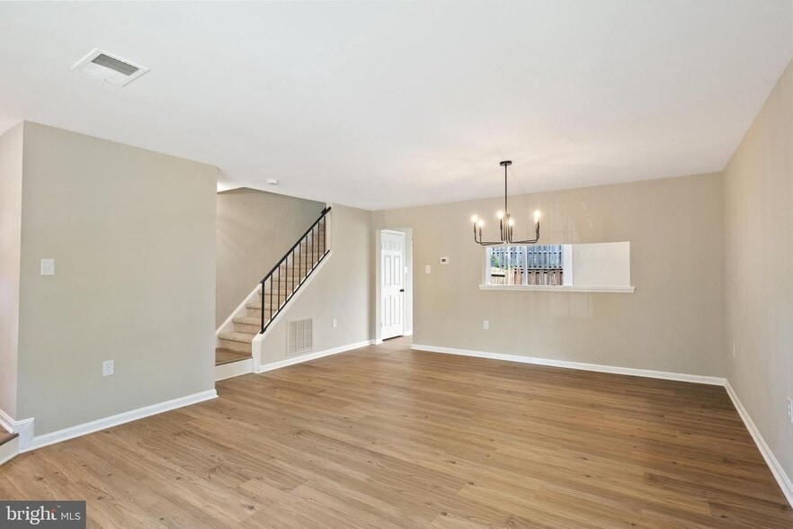 Building Photo - 7422 Barbados Ln