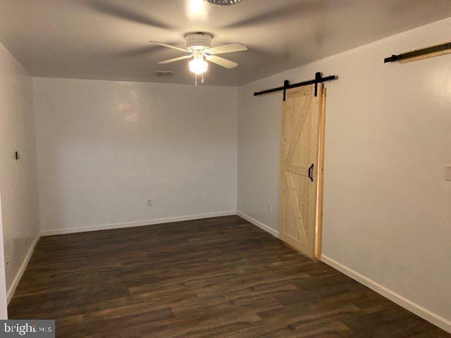 Building Photo - 1499 Valley Rd