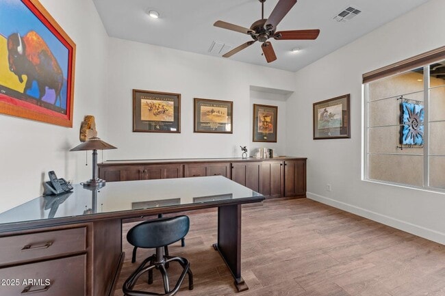 Building Photo - 3672 Ridgeview Ter