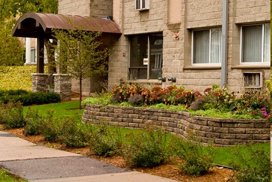 Pillsbury Manor Apartments - 2435 Pillsbury Ave. S.