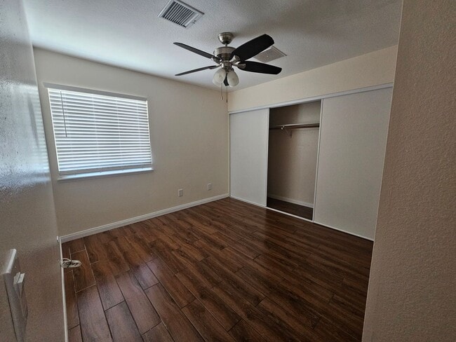 Building Photo - PRICE REDUCED!!!  3 BED/2BATH