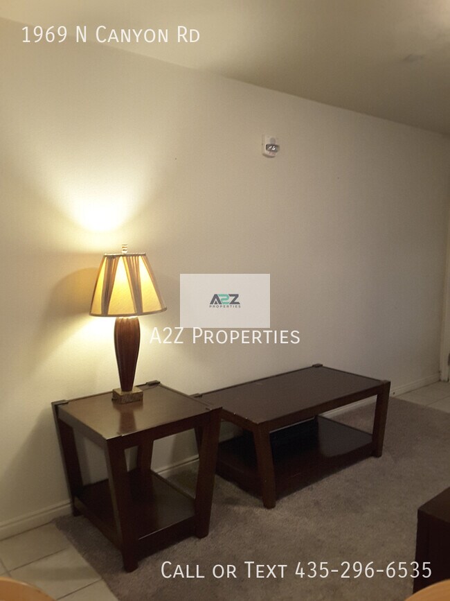 Building Photo - 1969 N Canyon Rd