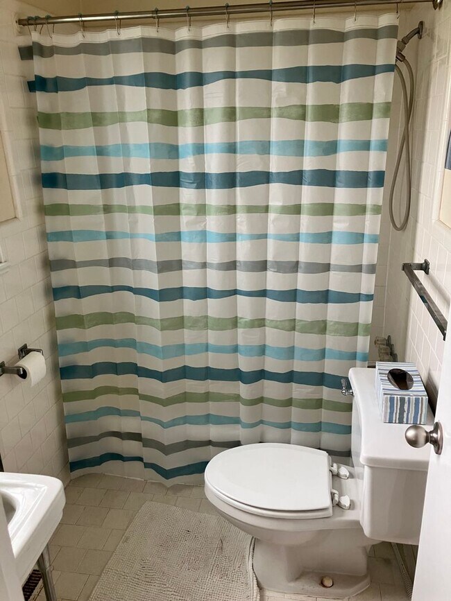 Building Photo - 2766 County Rd 1128