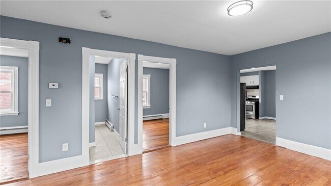 Building Photo - 168 Devonshire St