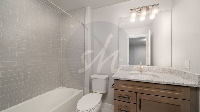 Building Photo - Townhome in Greenways at Sand Creek
