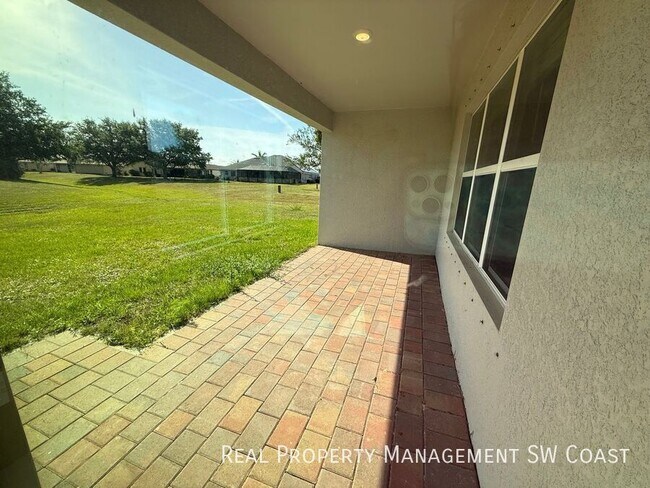 Building Photo - 434 Rio De Janeiro Ave