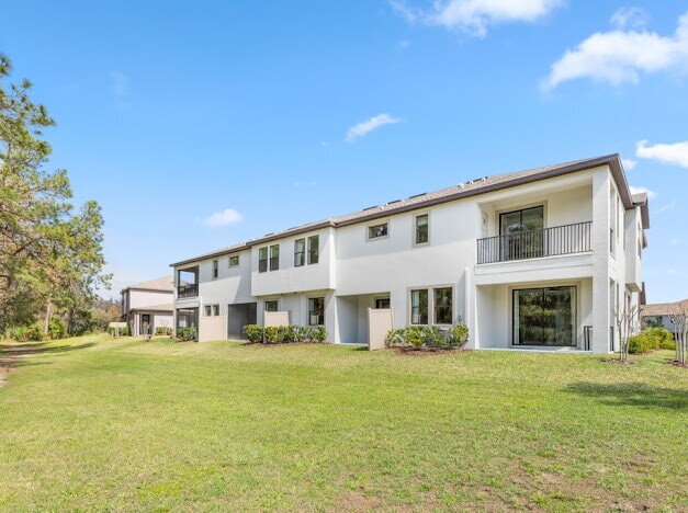 Building Photo - "Estancia 3-Bed Sanctuary with Granite Finishes and Scenic Views in Wesley Chapel"