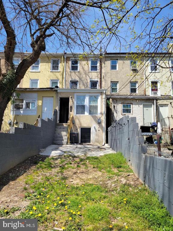 Building Photo - 540 Green St