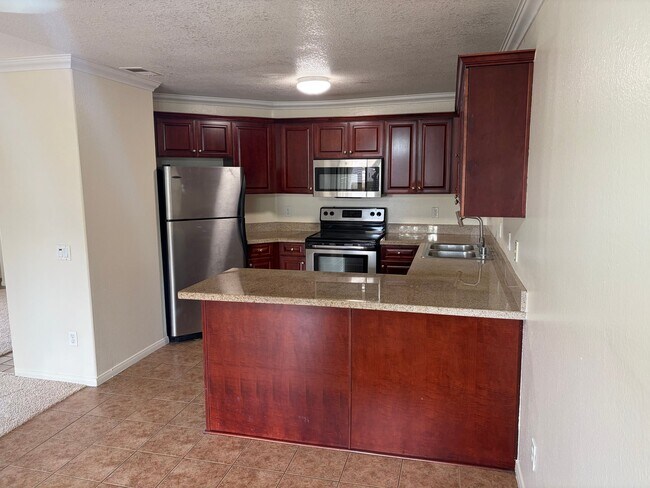 Building Photo - 3553 Paseo de Francisco