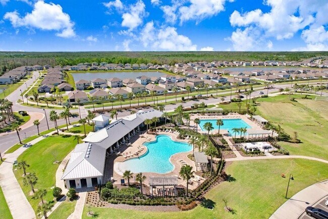 Building Photo - 3044 Suncoast Plains Dr