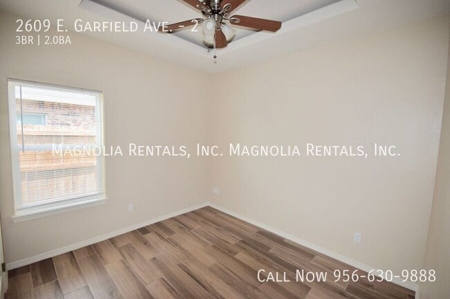 Building Photo - 2609 E Garfield Ave