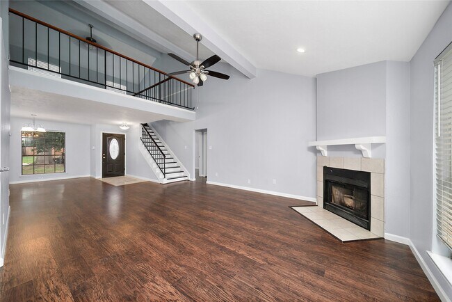Building Photo - 21627 Park Brook Dr
