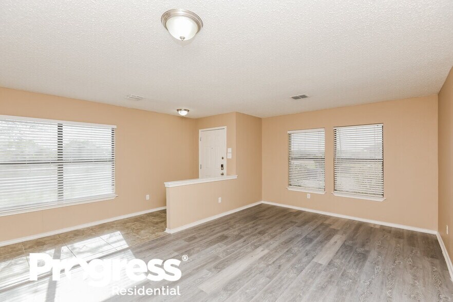 Building Photo - 3505 Chapel Pointe Trail