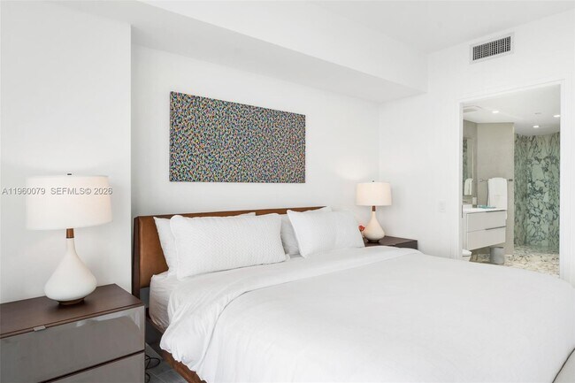 Building Photo - 450 Alton Rd