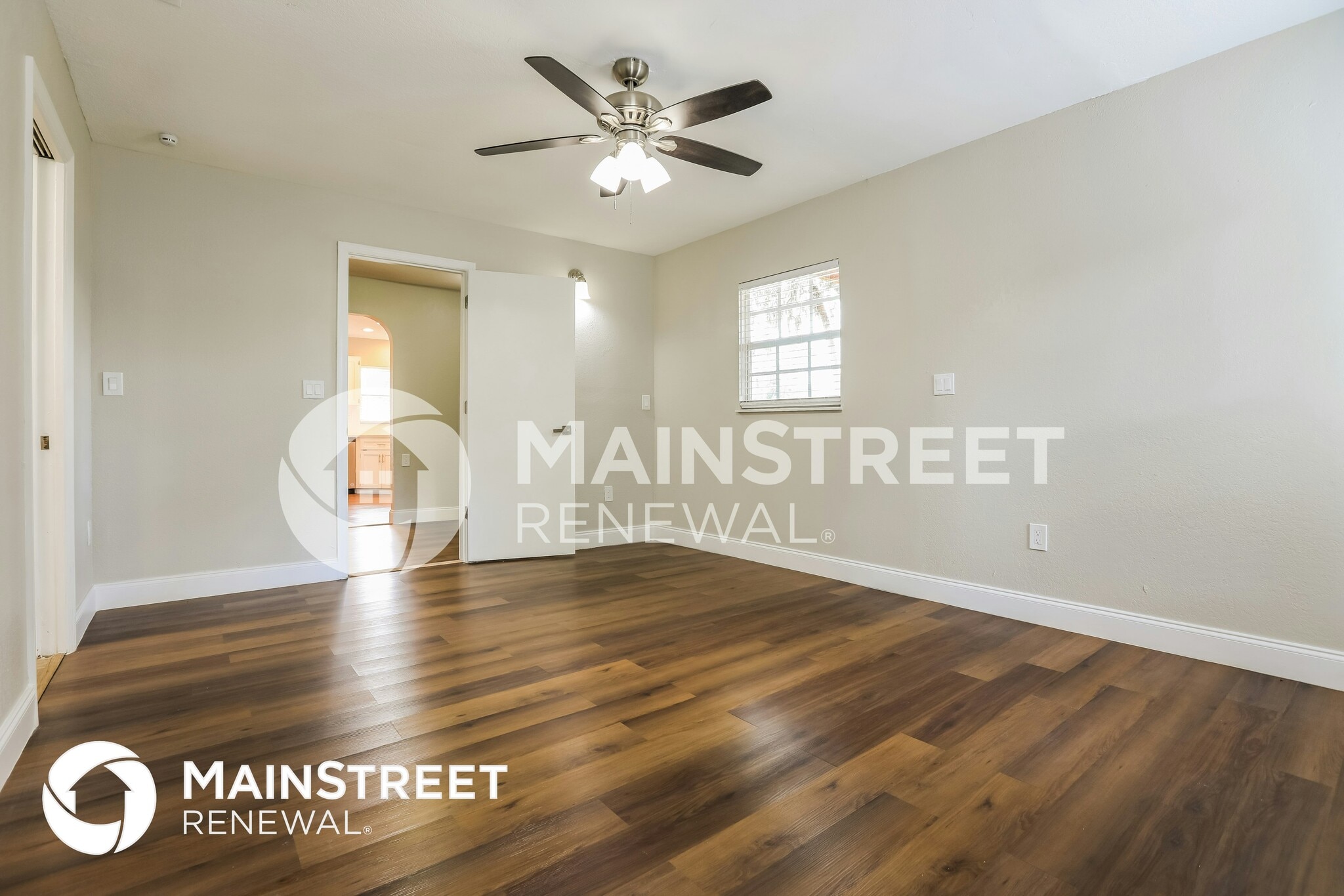 Building Photo - 5004 Bonnet Ave