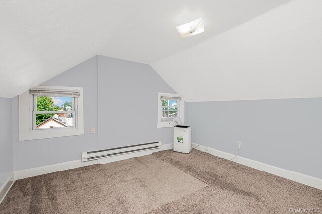 Building Photo - 44 Kress Ave