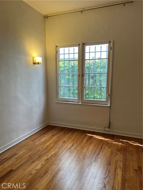 Building Photo - 353 S Orlando Ave