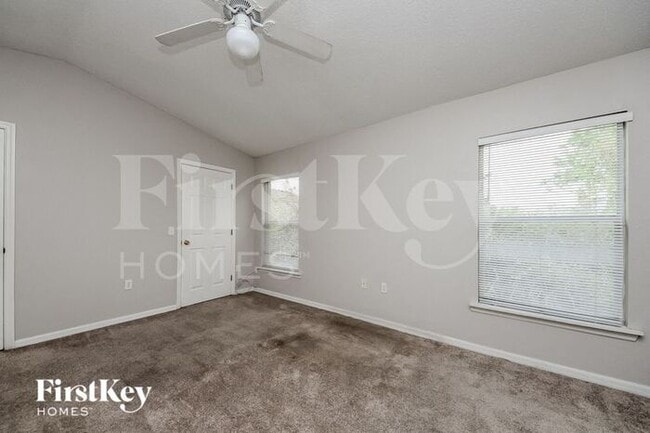 Building Photo - 761 Platypus Ct