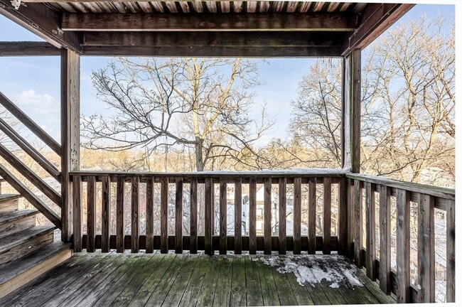 Building Photo - 92 Woodside Terrace