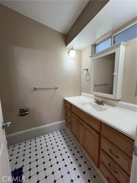 Building Photo - 3292 Yellowtail Dr