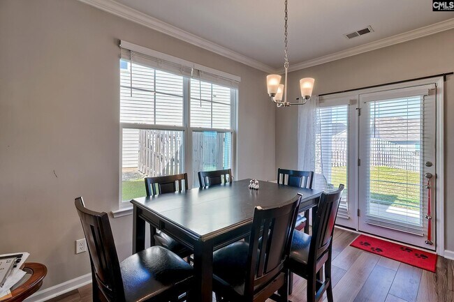 Building Photo - 453 Durwin Wy