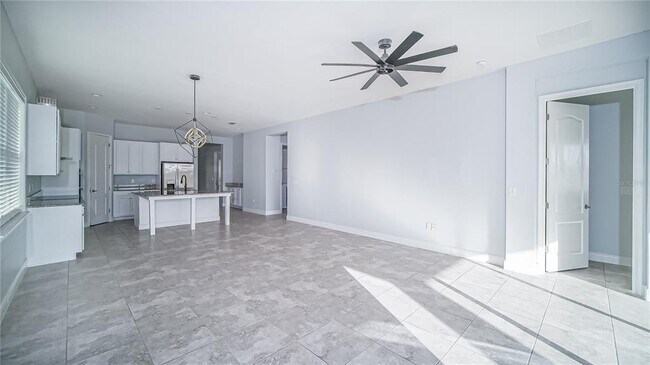 Building Photo - 13306 Halkyn Point