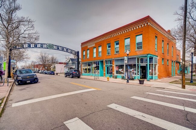 Building Photo - 668 S Gilpin St