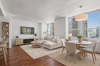 Building Photo - 88 Morgan St