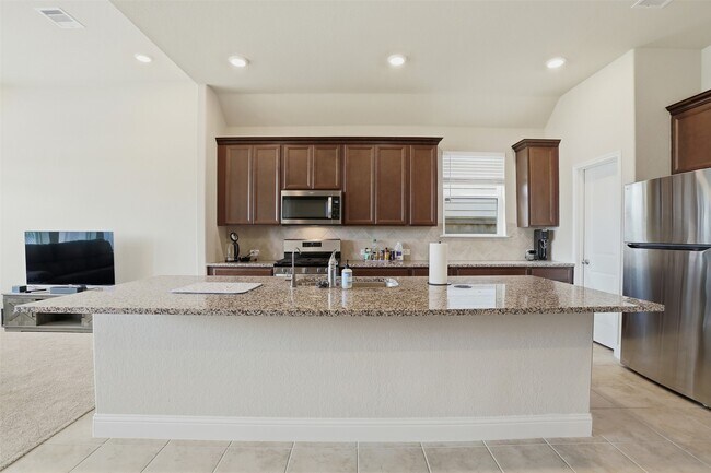 Building Photo - 1722 Anchor Breeze Dr