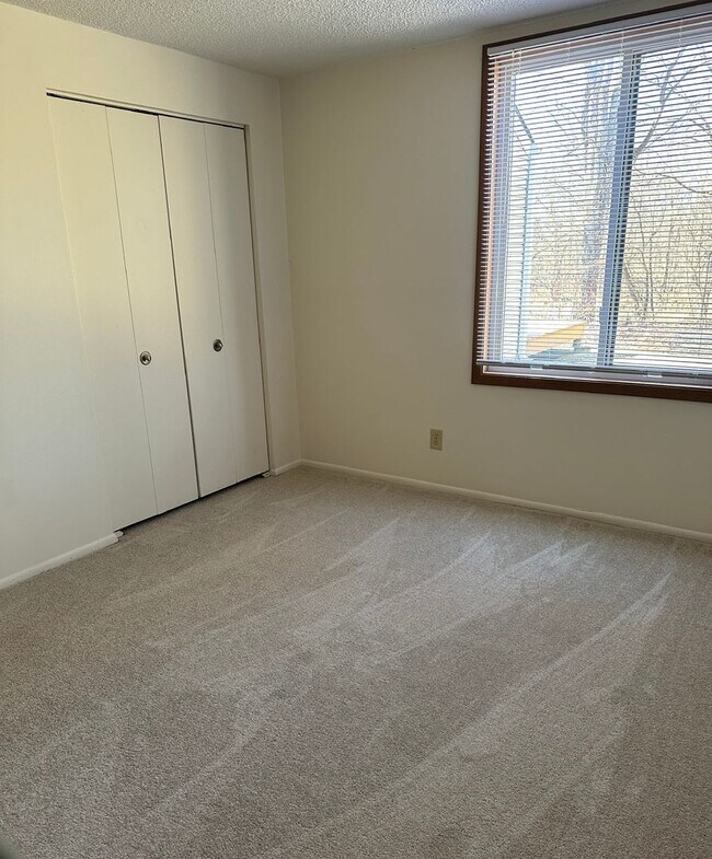 Interior Photo - Perfect for those looking for cozy space!