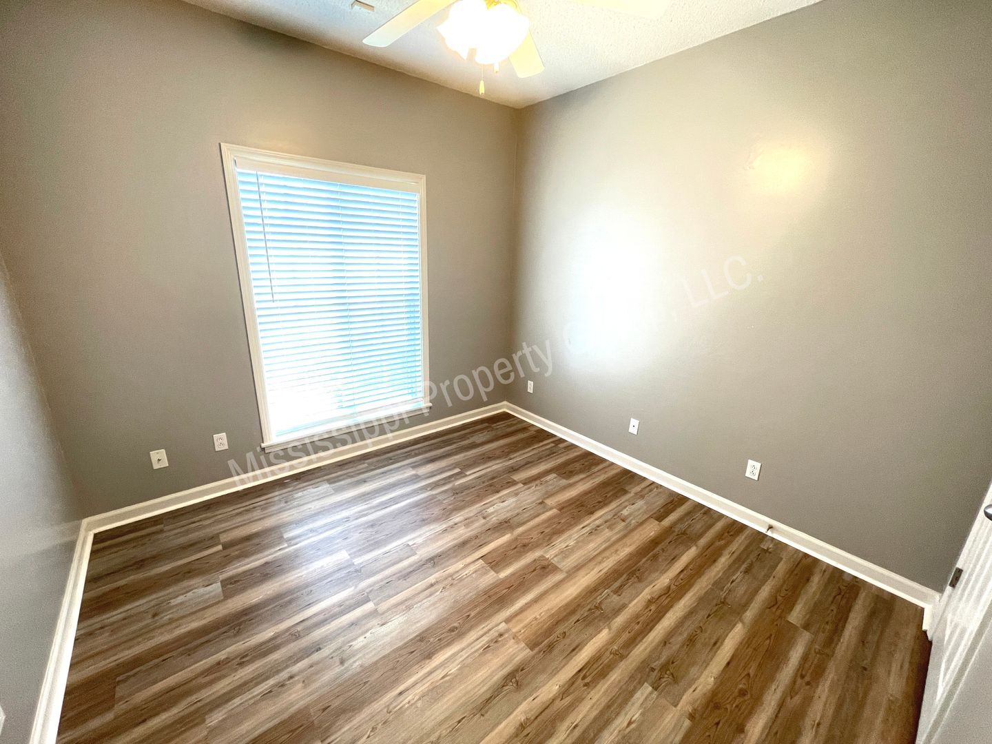 Building Photo - 213 Eagles Nest Ln