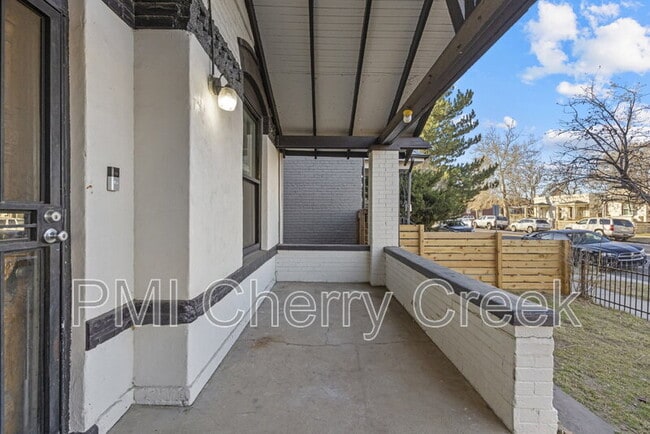 Building Photo - 3830 N Williams St