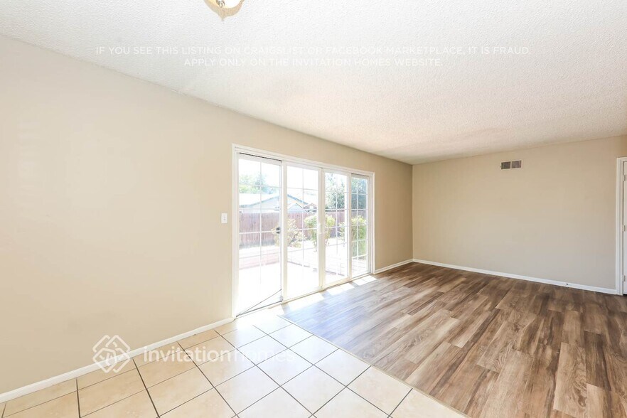 Building Photo - 2815 St Elmo Dr
