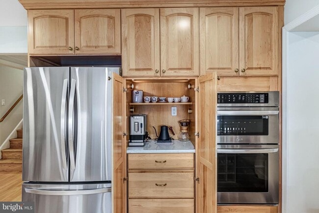 Building Photo - 1504 Wake Forest Dr