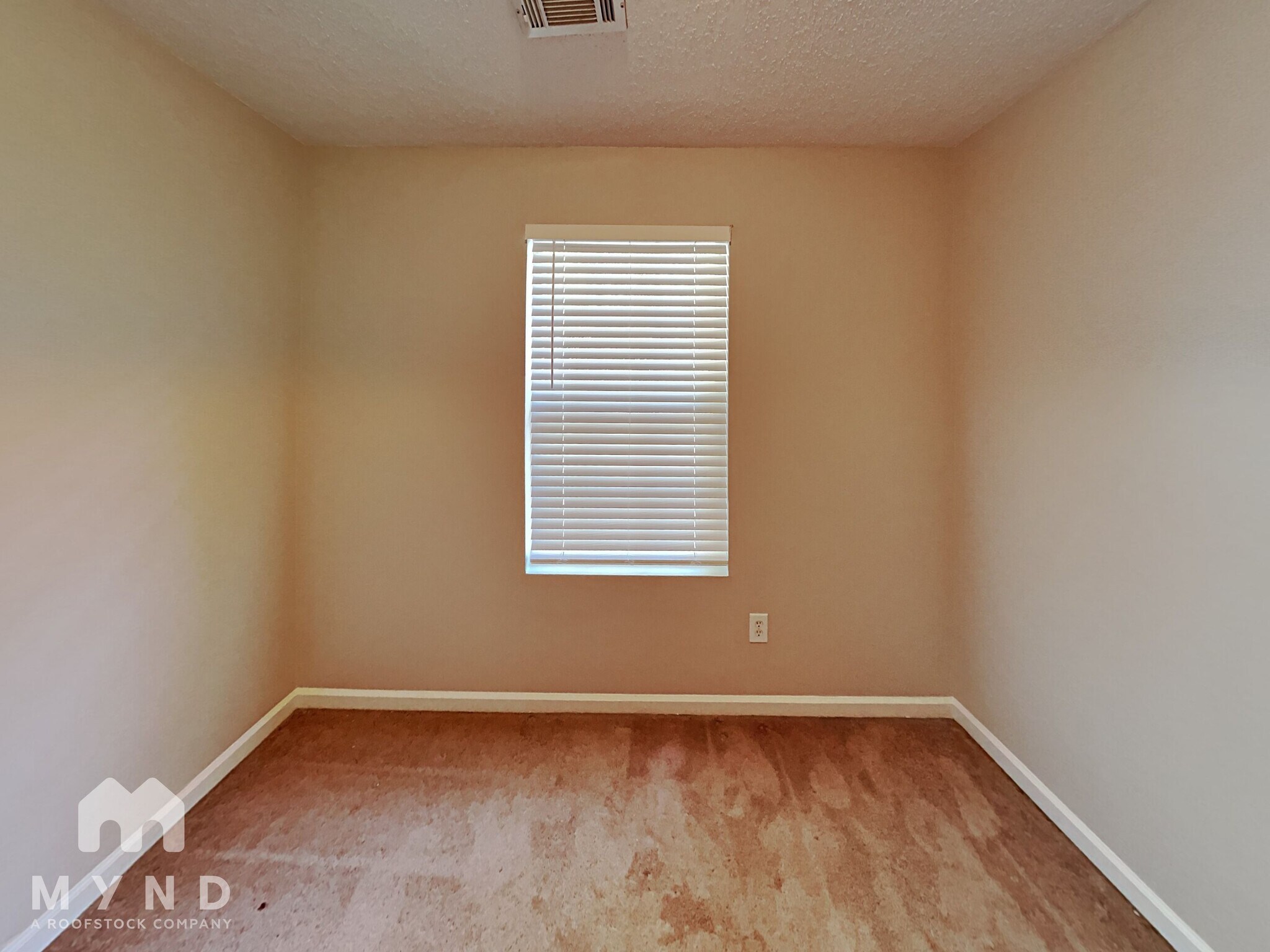 Building Photo - 5492 Sierra Tr