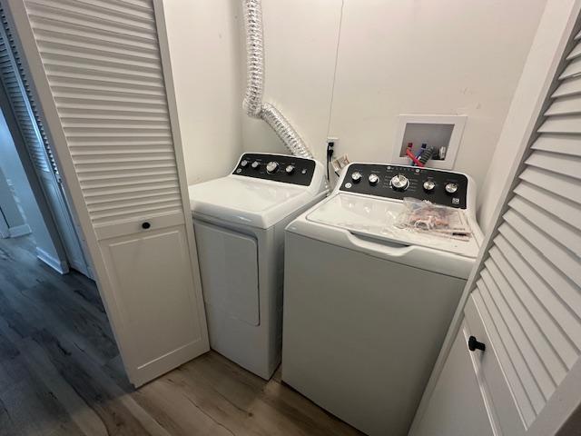 Building Photo - 813 Stowell Ave