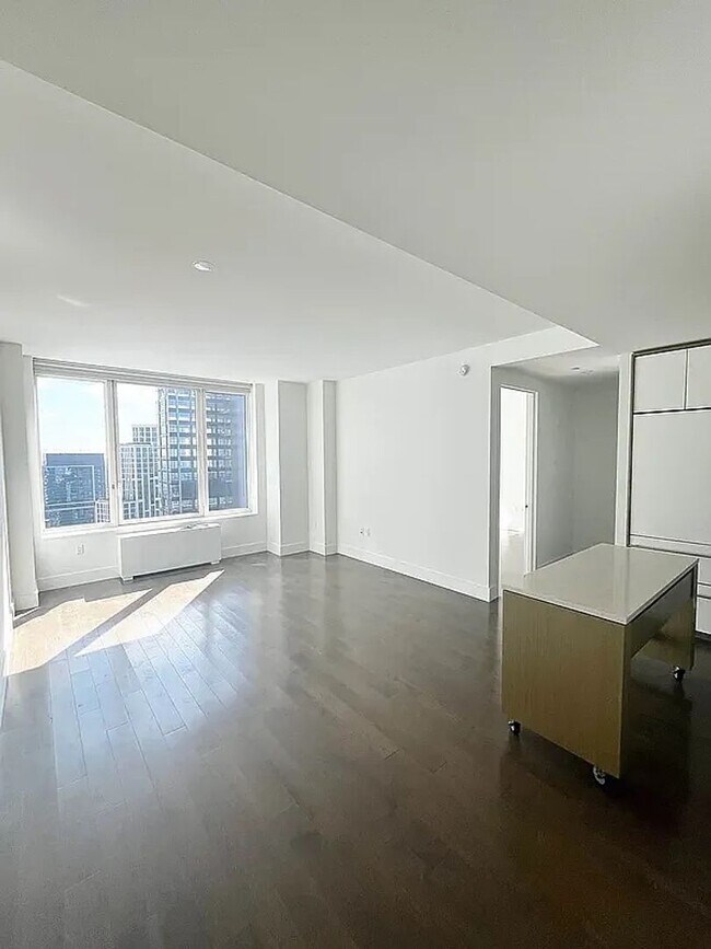 Building Photo - H Sun &amp; Sons LLC