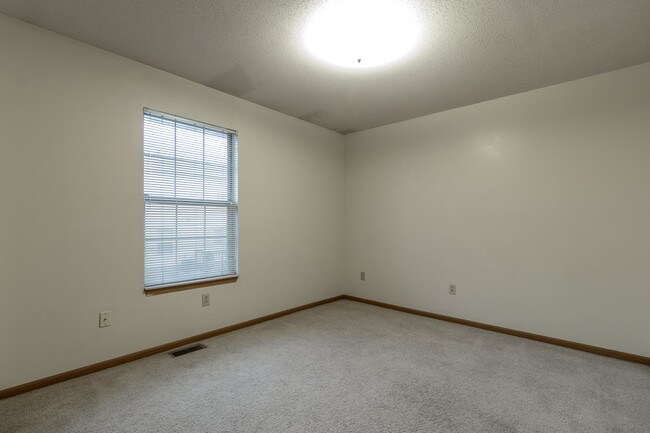 Building Photo - 2430 Pimlico Ct