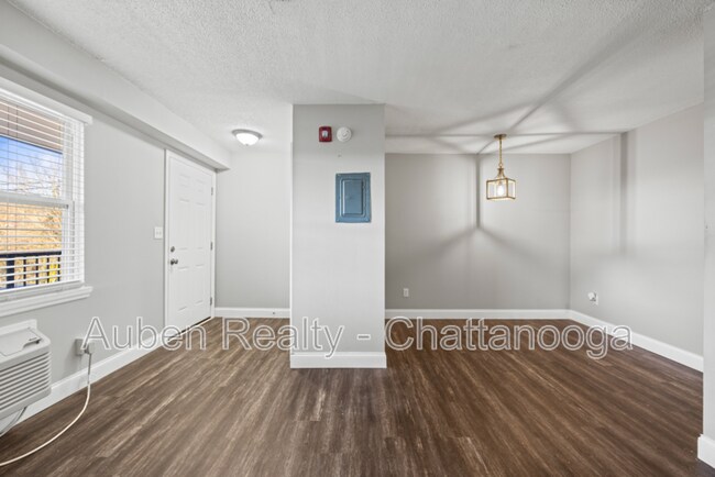 Building Photo - 5519 TN-153