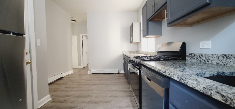 Building Photo - 5651 W Washington Blvd