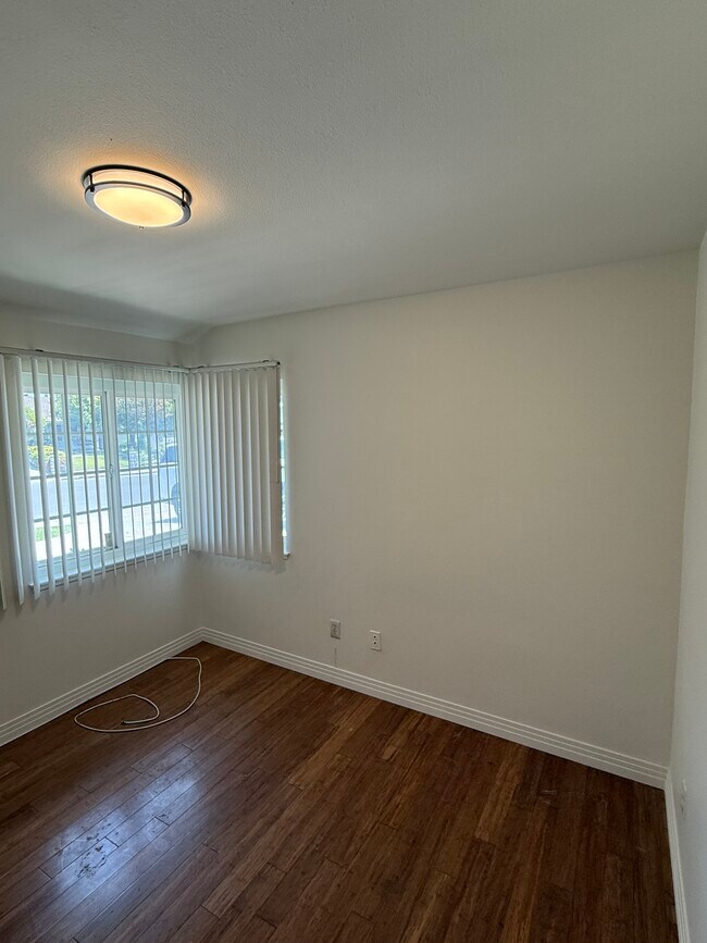 Building Photo - 17891 Quintana Ln